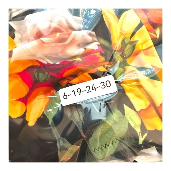 Cupshe | NWT XS Small Black Floral One Piece Swim Suit - Picture 15 of 15